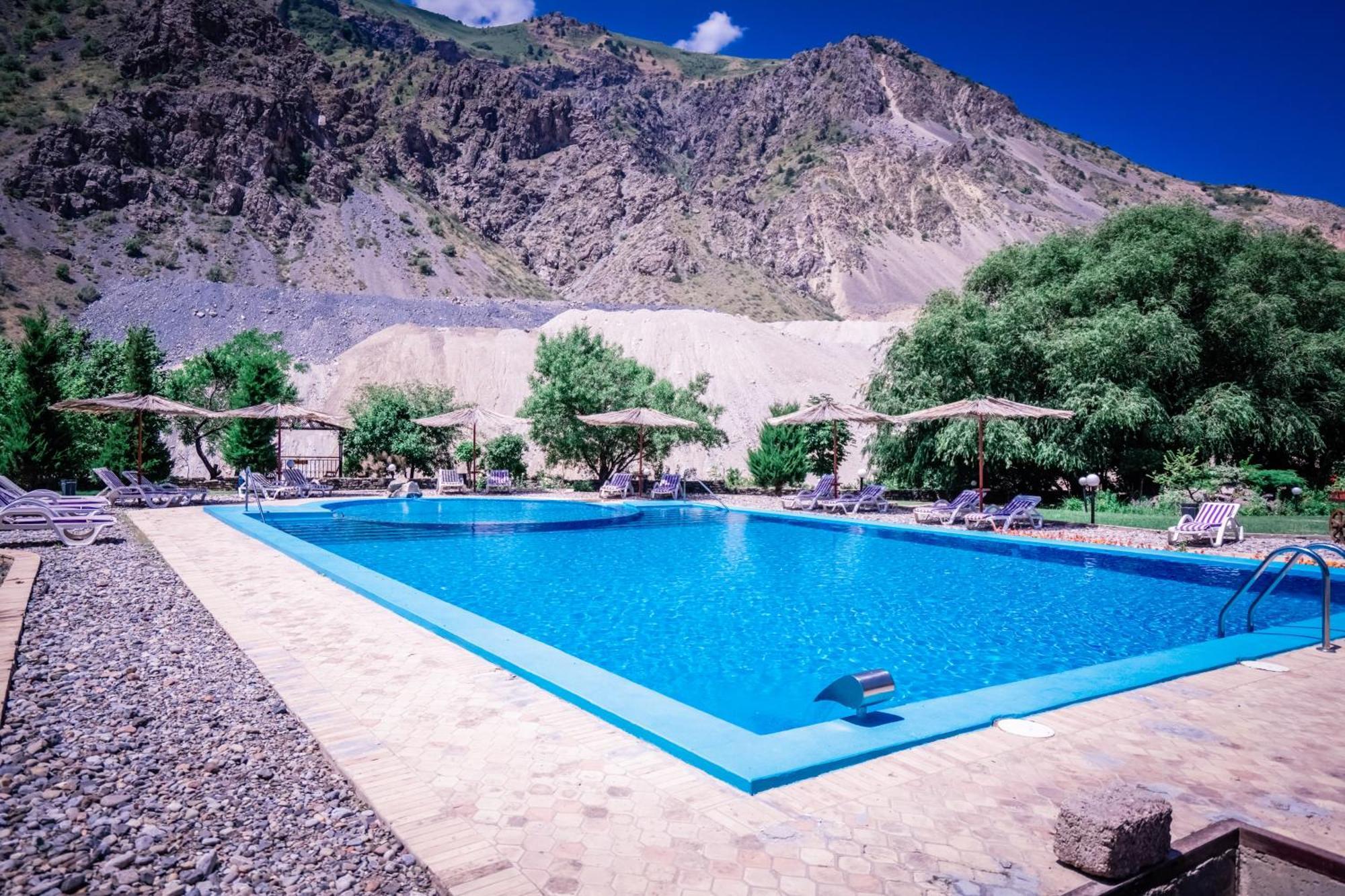 Chatcal Mountains Resort Burchmulla Extérieur photo