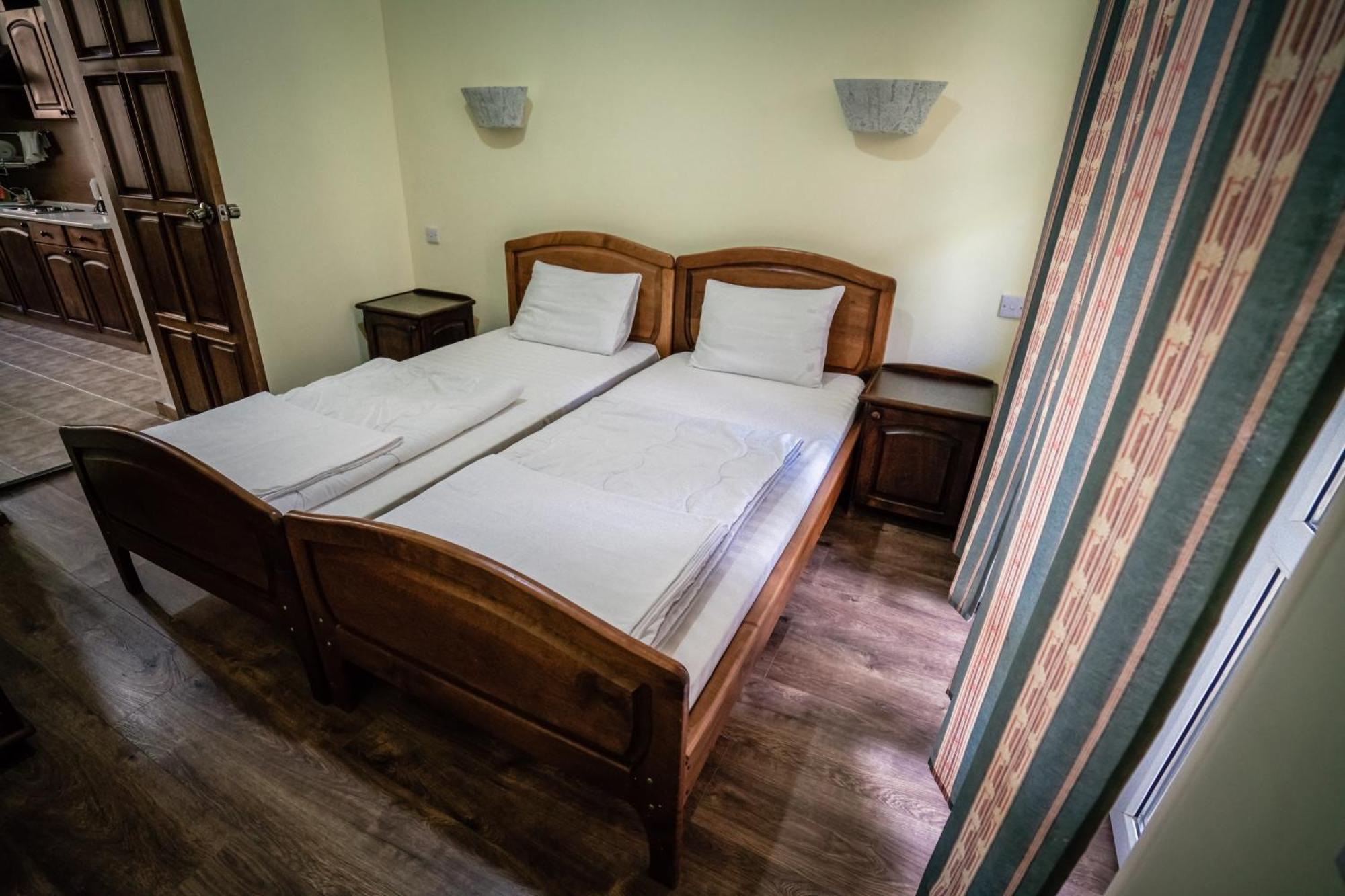 Chatcal Mountains Resort Burchmulla Extérieur photo